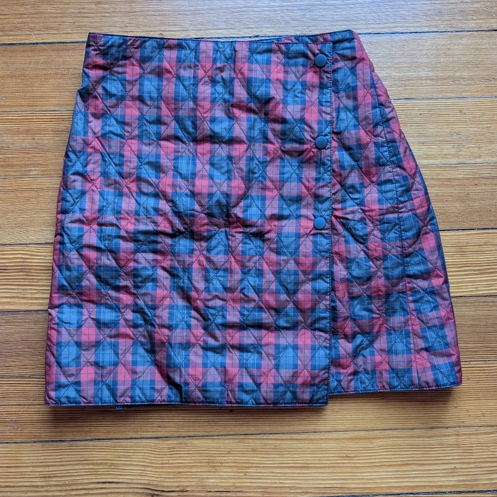 Uniqlo Quilted Mini Skirt